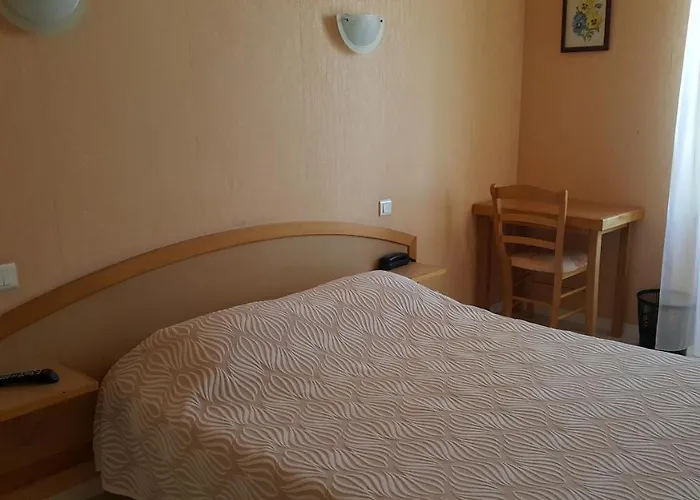 La Renaissance فندق