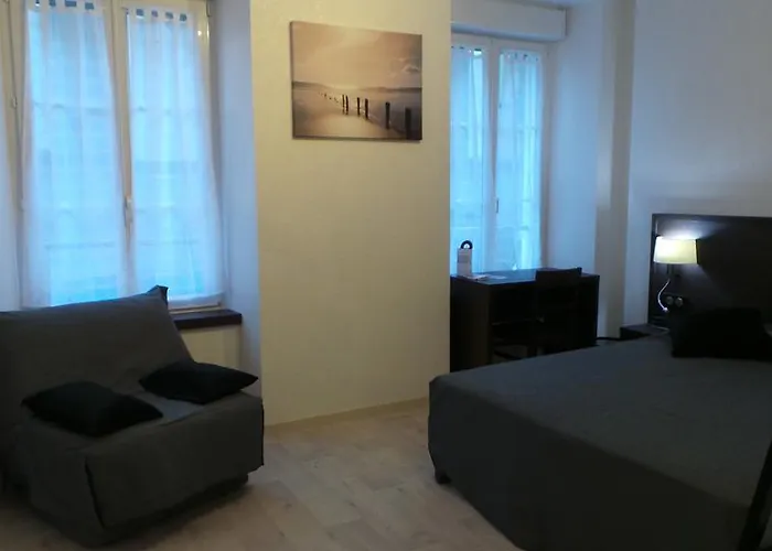 La Renaissance 2* شيربوغ أون كوتننتين