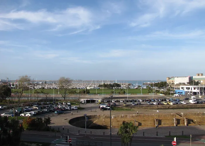 La Renaissance فندق