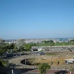 La Renaissance شيربوغ أون كوتننتين