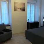 La Renaissance 2* شيربوغ أون كوتننتين