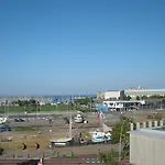 La Renaissance 2*