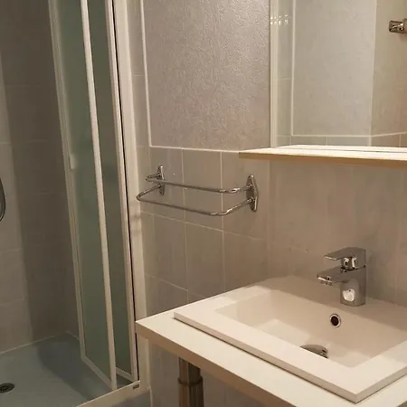 La Renaissance Hotel 2*