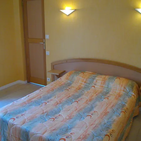 La Renaissance 2* Cherbourg-en-Cotentin