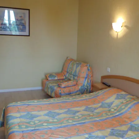 La Renaissance Hotel