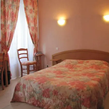 La Renaissance Ξενοδοχείο Cherbourg-en-Cotentin