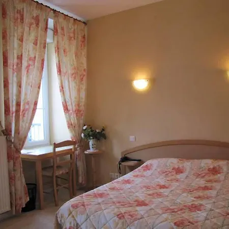 La Renaissance 2*