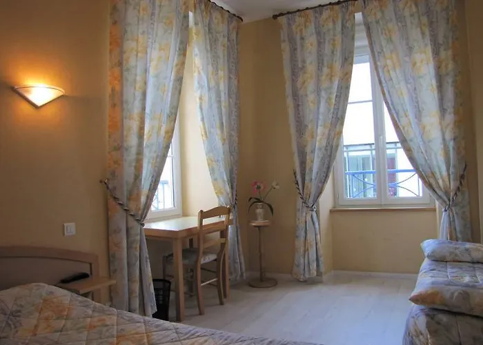 Hotel La Renaissance Cherbourg-en-Cotentin