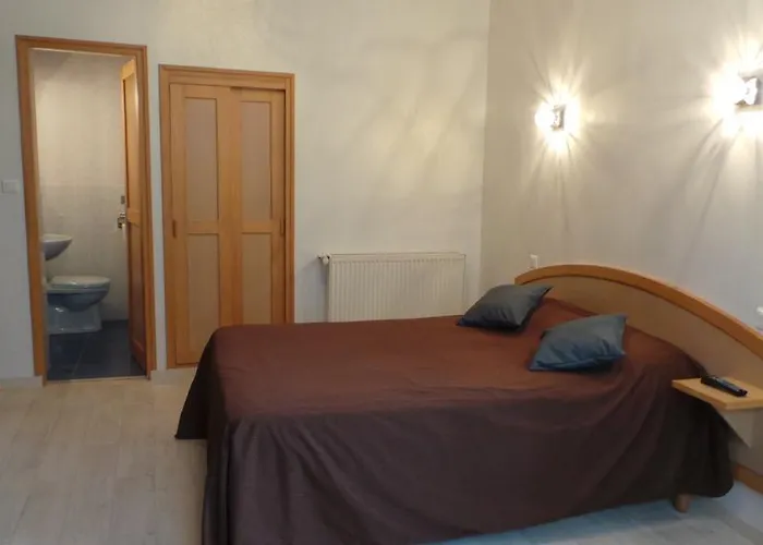 La Renaissance Hotel